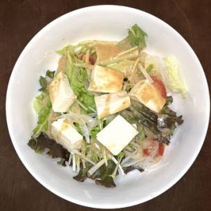 Sesame sauce tofu salad