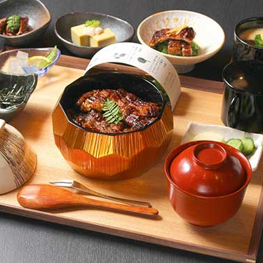 Full course of eel dishes [Special Hitsumabushi set meal] 9 dishes total 8,558 yen (tax included)