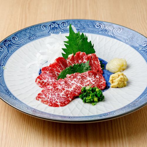 霜降り馬刺し