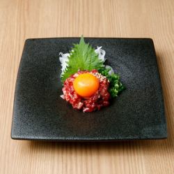 馬ユッケ