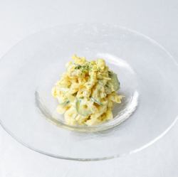 焼肉屋さんのマカロニサラダ