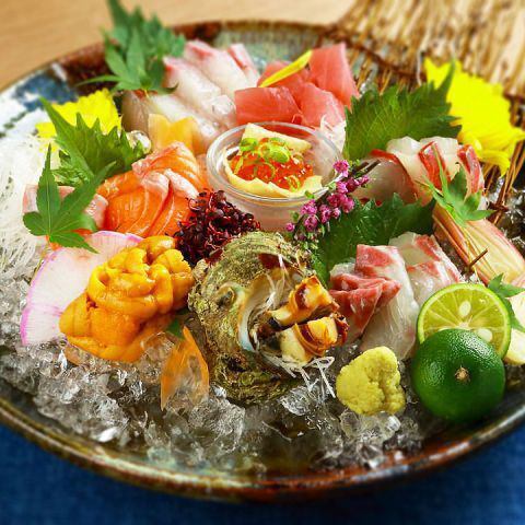 [Near the station] Seafood and gyoza all-you-can-eat and drink from 2,499 yen / All-you-can-drink single items from 1,100 yen