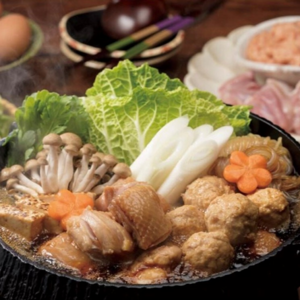 人形町で忘年会に最適【要事前予約】鶏すき焼き鍋コース〈全7品〉6000円~