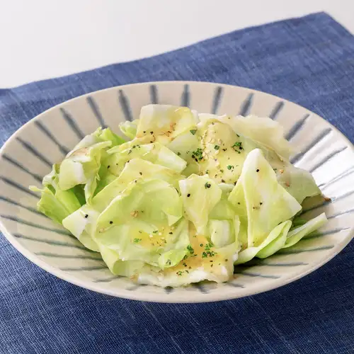 やみつき塩キャベツ
