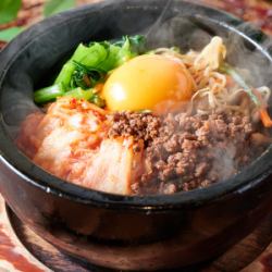 Horse butcher's stone-grilled bibimbap