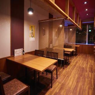 [Good for drinking after work ◎] Good location, 4 minutes on foot from the south exit of Niigata Station.We also have table seats where you can easily stop by on your way home from work.In a nostalgic modern Japanese atmosphere, you can enjoy our signature cuisine along with a wide variety of local sake!!