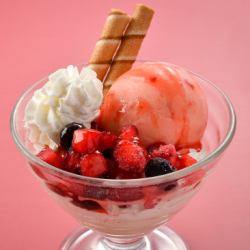 strawberry parfait