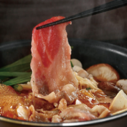 The rich flavor of soy sauce and the refined sweetness of "sukidashi"