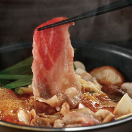 The rich flavor of soy sauce and the refined sweetness of "sukidashi"