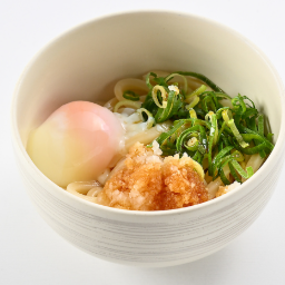 Soft-boiled egg udon