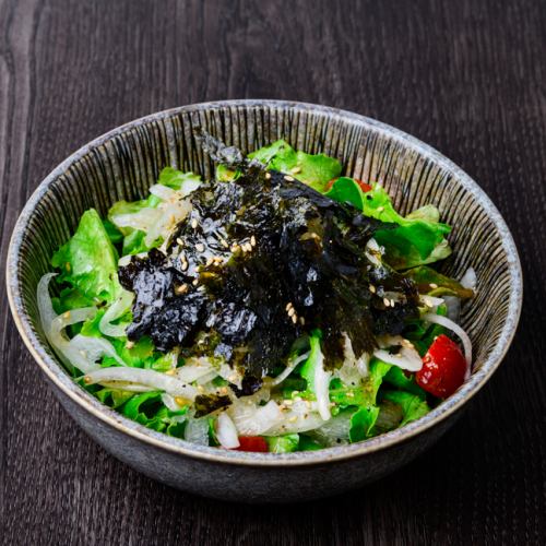 Korean seaweed choregi salad