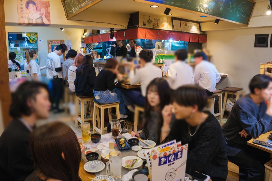 カウンターもご用意しておりますので、会社終わりや学校帰りに是非お立ち寄りください♪【名駅/居酒屋/宴会/合コン/単品飲み放題】