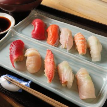 [Lunch/Chef's Choice Set] A luxurious plan with 10 recommended nigiri sushi and soup of the day