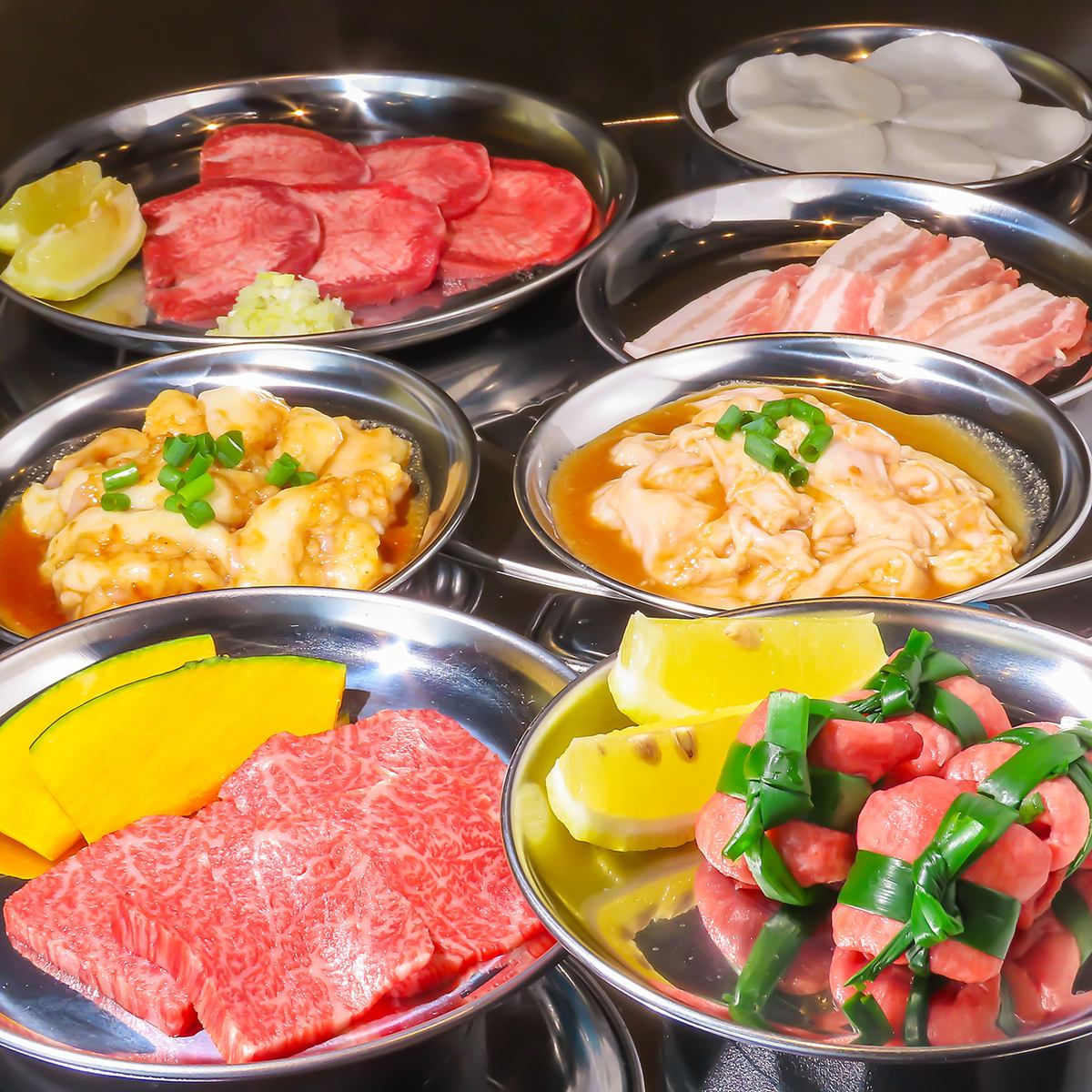 厳選した飛騨牛を取扱いお酒に合うお肉にこだわり、日替わりメニューもご用意