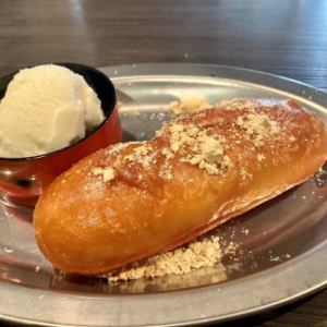 Maple fried bread (with ice cream)