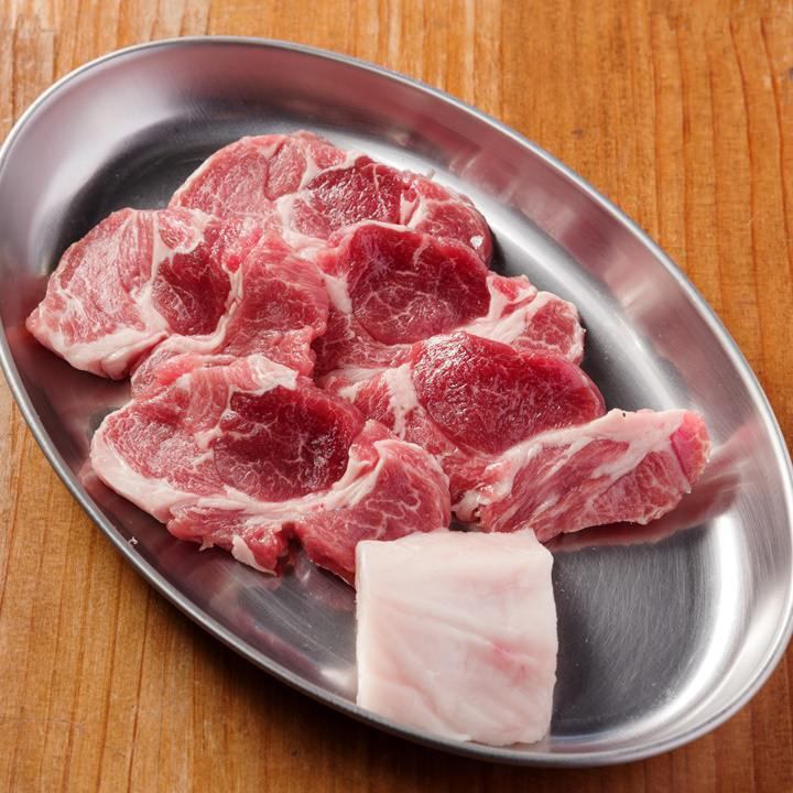 五郎烧的特点是口感有嚼劲,味道独特!