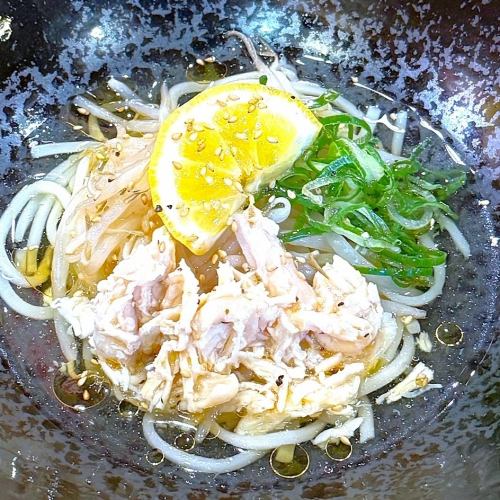 冷咸鸡乌冬面