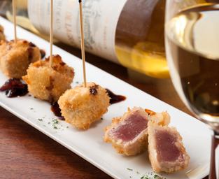 《おまかせストップ》季節の串揚げをこころゆくまで、お召し上がりください。