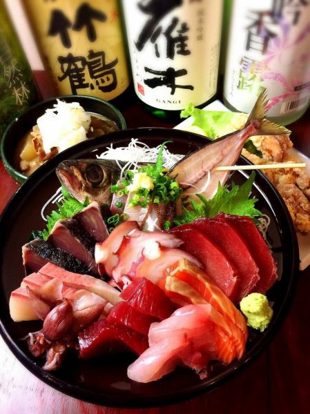 每天在船橋市場放鬆的清爽魚!!生魚片的清酒和燒酒也是不尋常的陣容！如果Yoshinobu“屋久島自然天然森林”“戰士回歸”，如果日本酒“Kujukuri”“小川“”Fusozuru“等也推薦喝酒！