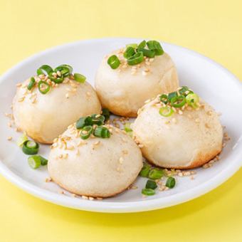 台湾焼小籠包（４個）