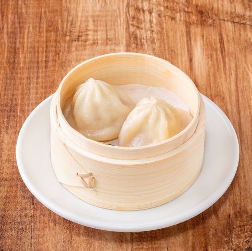 At lunchtime, all dishes come with two Xiaolongbao!