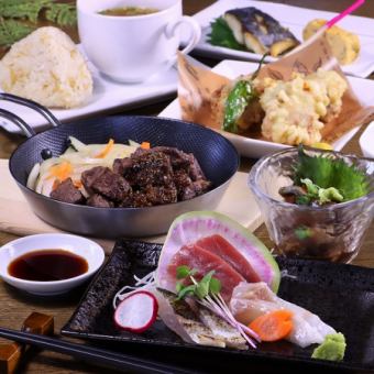 提供豐富當地美食的「大分享受套餐」5000日圓