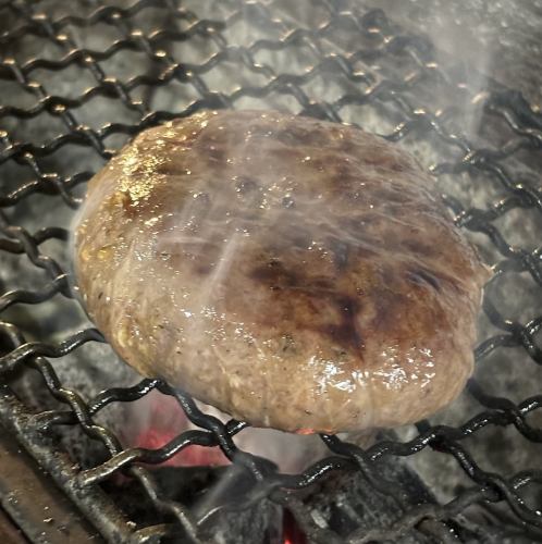 宗像牛ハンバーグ炭焼き