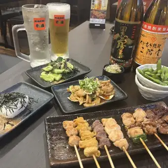 【120分(LO90分)飲み放題付き】歓送迎会千成おすすめコース◆全6品◆焼鳥8種ほか4400円(税込)