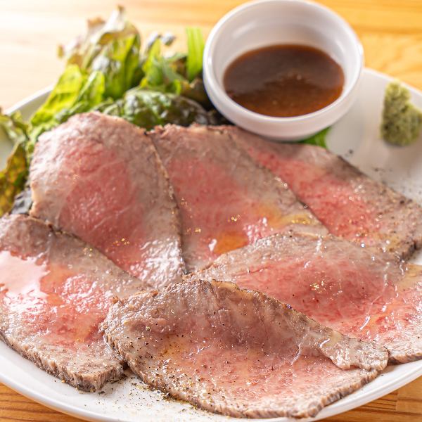 [Recommended by us!] A5 rank Wagyu roast beef with a moist texture♪