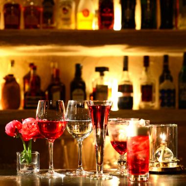 【金・土限定◆2H単品飲み放題】生ビールやワインの他、100種以上のカクテルを心ゆくまで堪能!