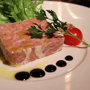 パテ・ド・カンパーニュ（鴨と豚の挽き肉のパテ）