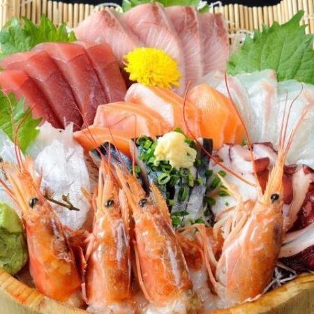 【迎新會】引以為傲的海鮮套餐4,500日圓附無限暢飲（含稅/9道菜）