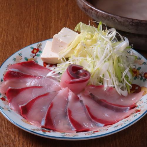 [New Year's Eve Party] Now in season! Winter yellowtail shabu-shabu and boat-shaped seasonal fish sashimi course 5,500 yen / 120 minutes all-you-can-drink included / 8 dishes