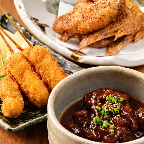 When you come to Nagoya Station, you must try the classic Nagoya cuisine – a wide variety of local specialties!