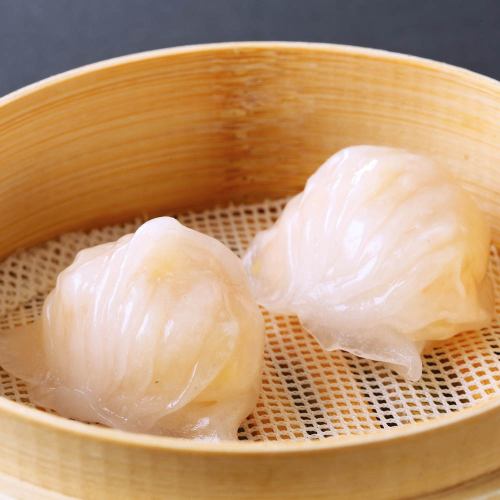 77 Steamed dumplings with shrimp