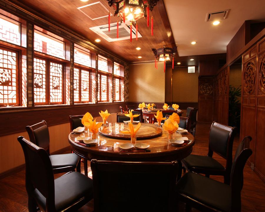 There are two floors! Authentic Chinese interior used in TV dramas! Perfect for banquets