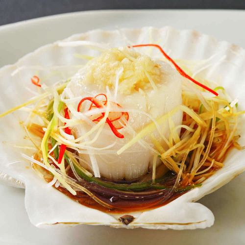 [Cantonese] Steamed scallops with garlic sauce (2 pieces)