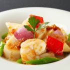 Stir-fried shrimp and peanuts with mustard / [Cantonese] Stir-fried two kinds of seafood with XO sauce each