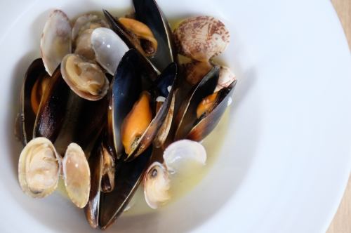 Clams and mussels steamed in wine