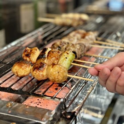 焼鳥&よだれ鶏等名物食べ放題♪90分食べ飲み放題コース3300円(月～木専用)