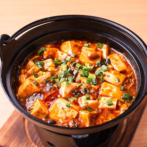 多彩な土鍋料理が絶品♪