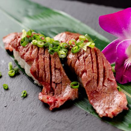 《大人気！とろ肉寿司など6種食べ放題付き》3時間飲み放題全12品コース【4500円→3500円】