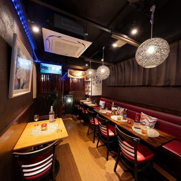 《人気!個室4名様~ご対応可能》食べ放題×隠れ個室居酒屋晴れ晴れ 大森店で大人気の個室シートは、リラックス出来るアジアンテイストのお部屋♪ご予約はお早めに。