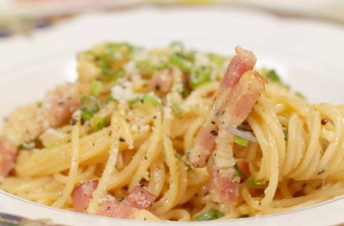 カルボナーラパスタ