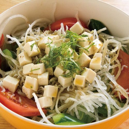 Setouchi whitebait and radish tofu salad