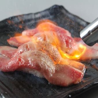 あぶり牛にぎり(1貫)