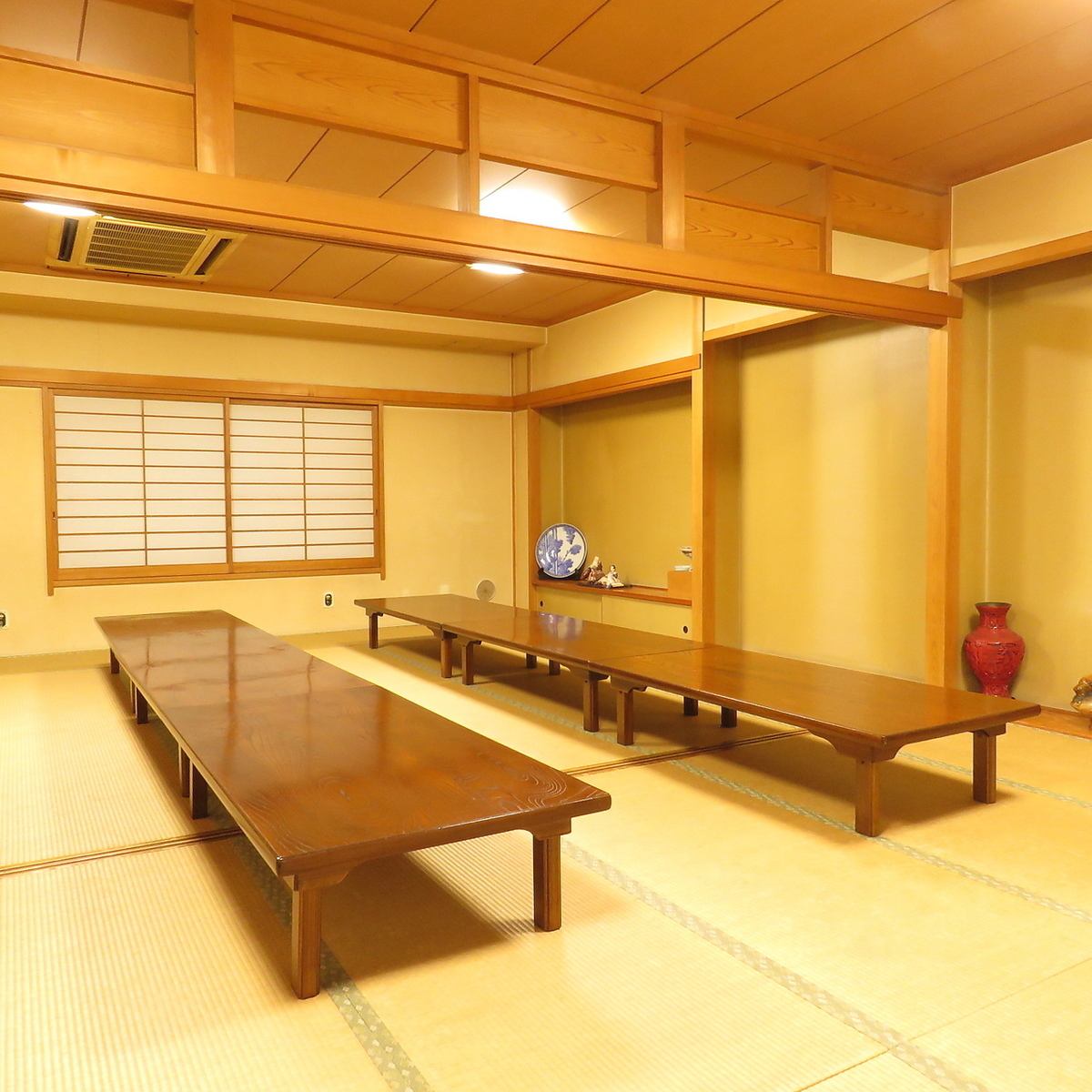 The private banquet hall can accommodate up to 30 people.Other small private rooms are also 〇