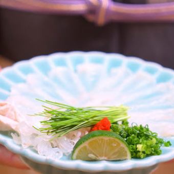 [A blissful fugu fugu feast!] A banquet course featuring seasonal fugu, including fugu sashimi, fried fugu, and fugu chirinabe hotpot