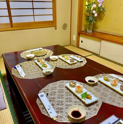 Private tatami room for up to 6 people
