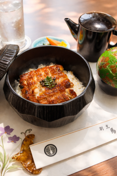 【桜の便りと共に】割烹馬目、火水木、週3日だけの贅沢。大将が一人で魂を込める『予約制ランチ』の理由